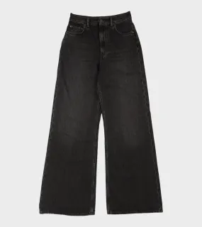 2022 Vintage Black