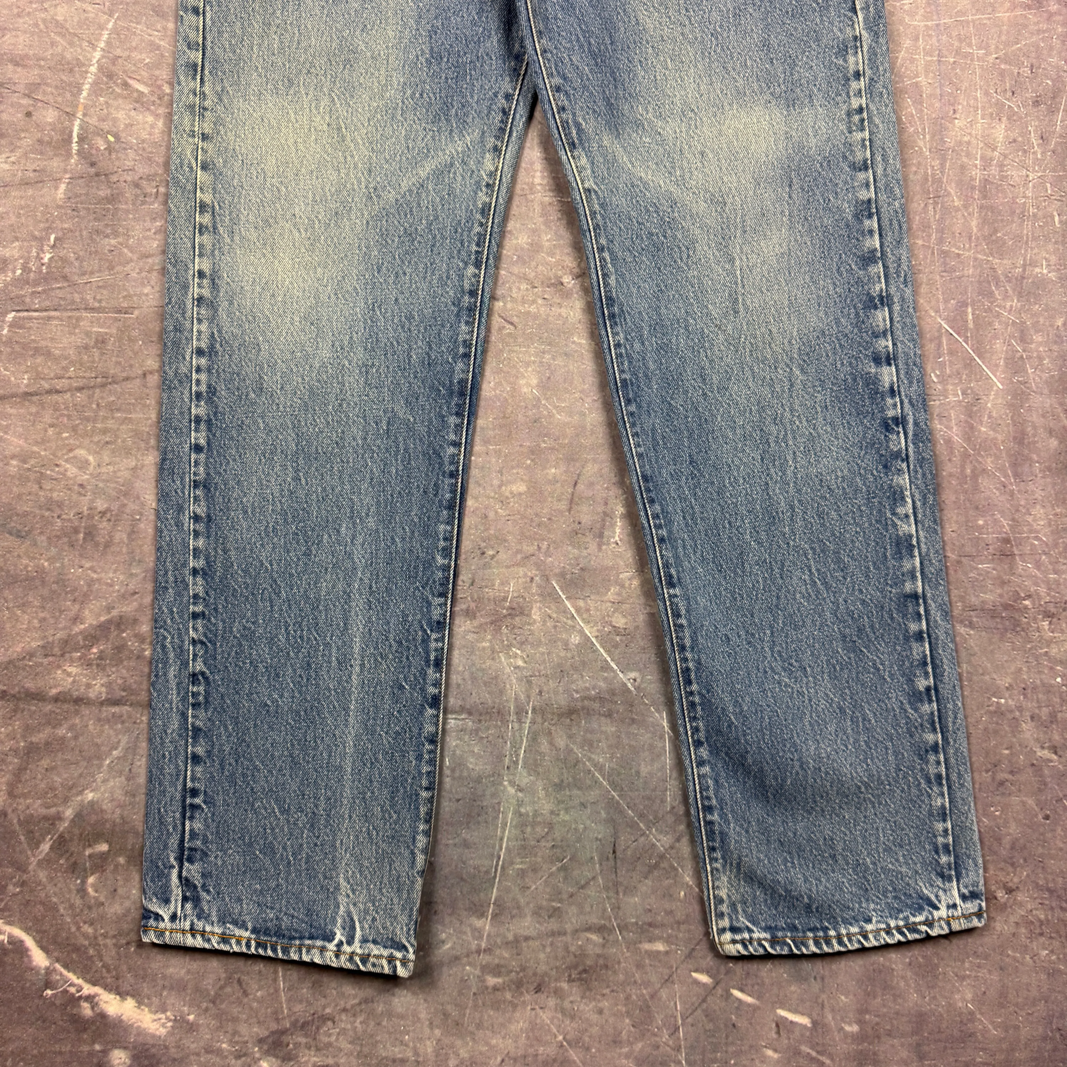 80s Light Wash Levi's 501 Denim Jeans 31x33 0641