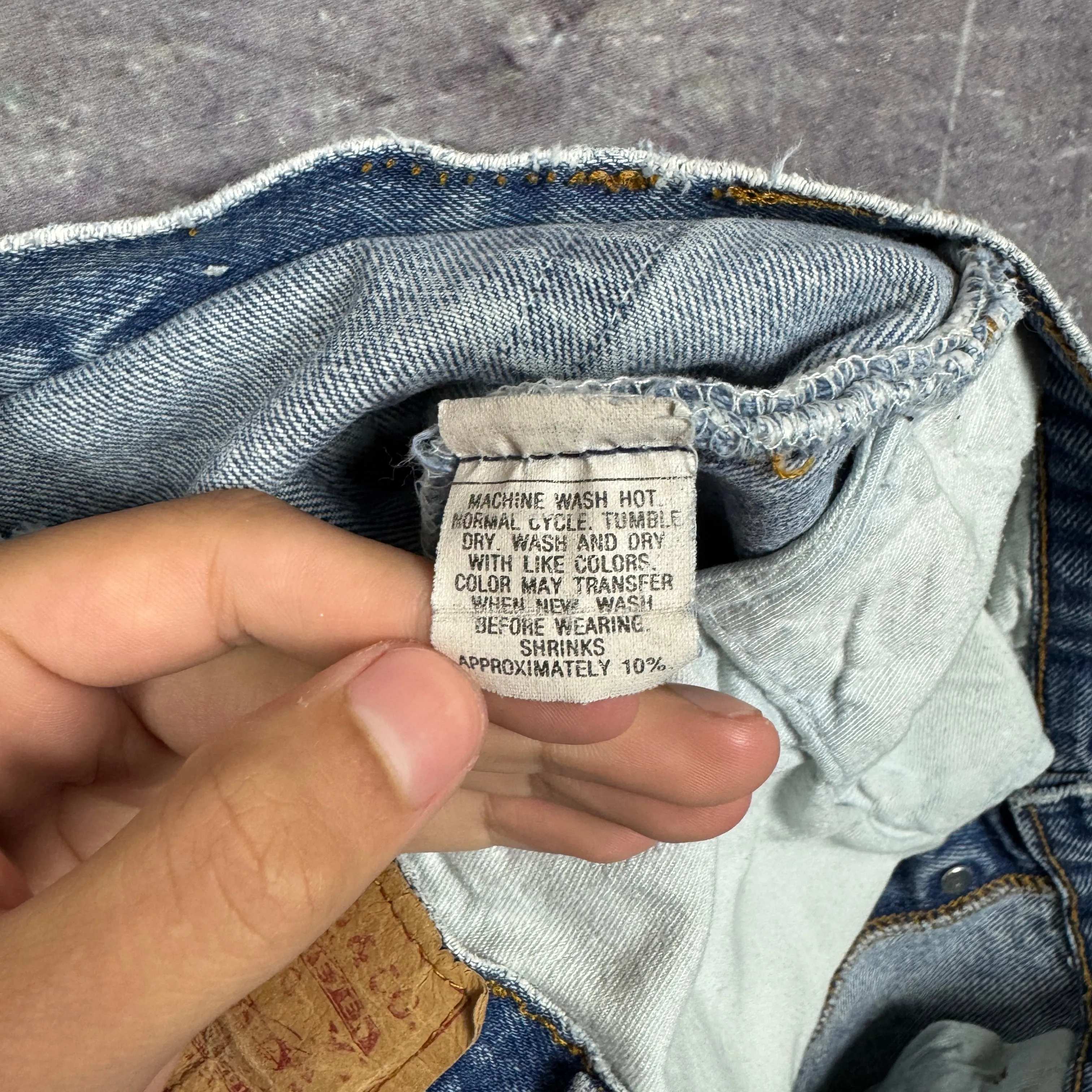 80s Light Wash Levi's 501 XX Denim Jeans 32x32.5 2232