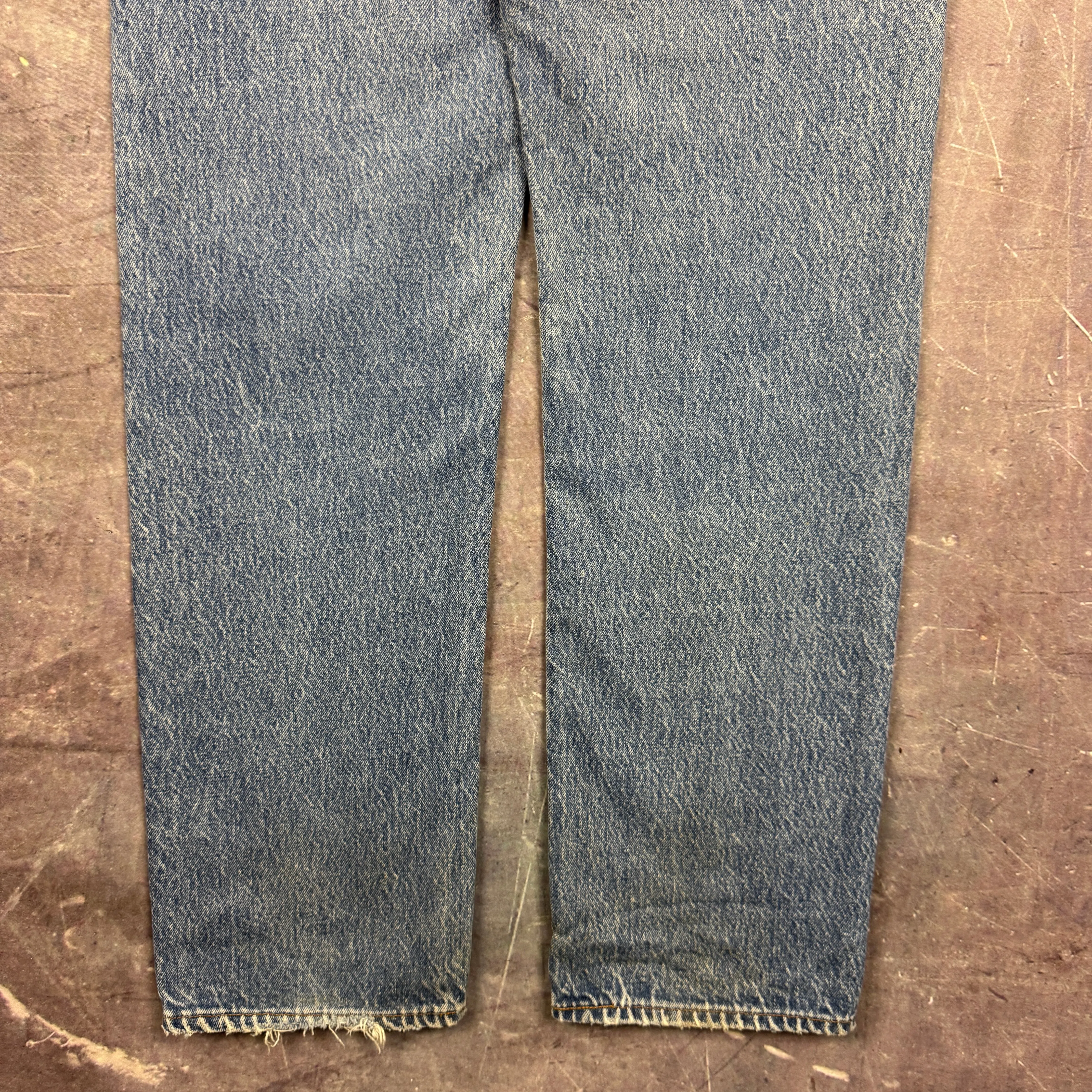 80s Light Wash Levi's 501 XX Denim Jeans 32x32.5 2232