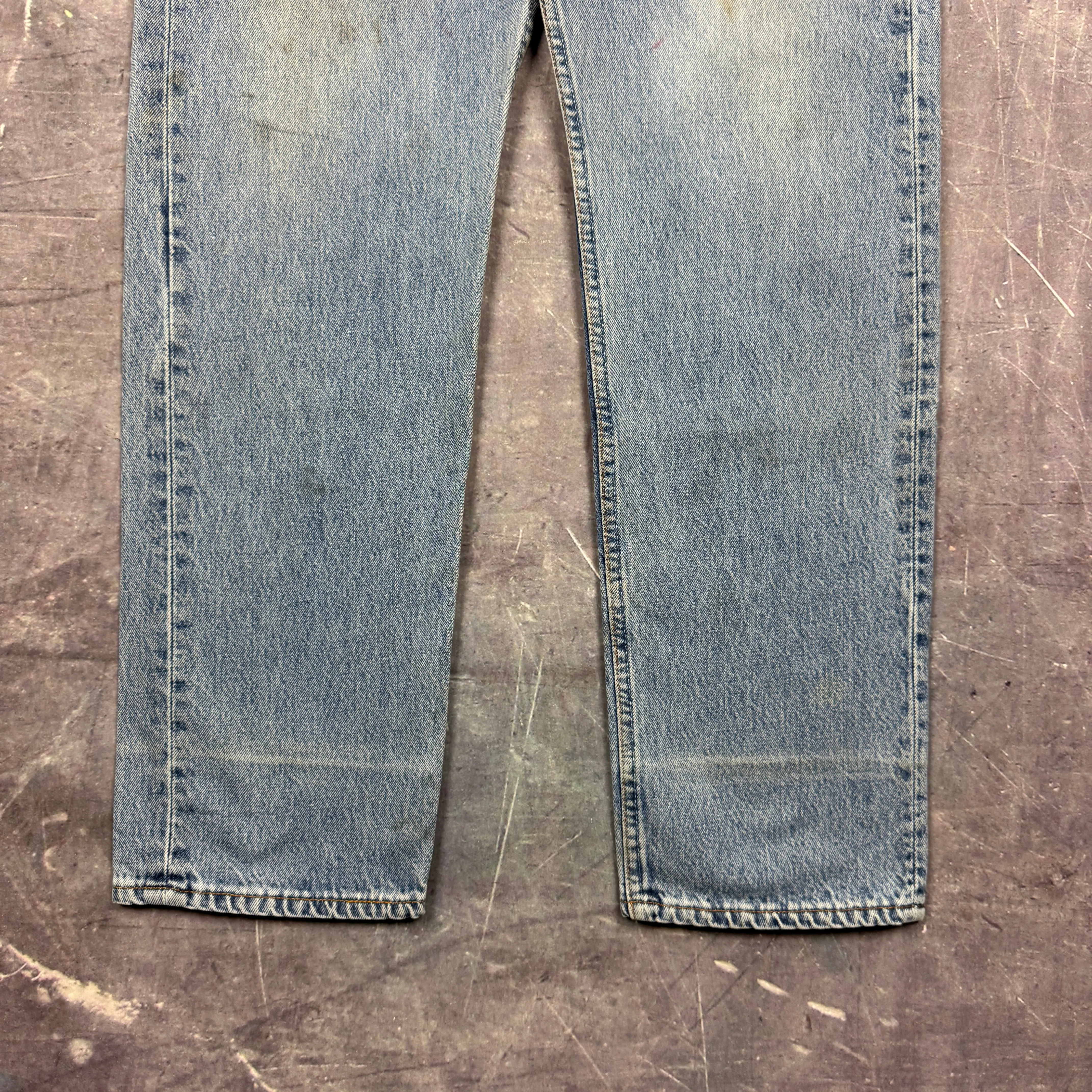 90s Light Wash Levi's 501 Denim Jeans 33x31 0799