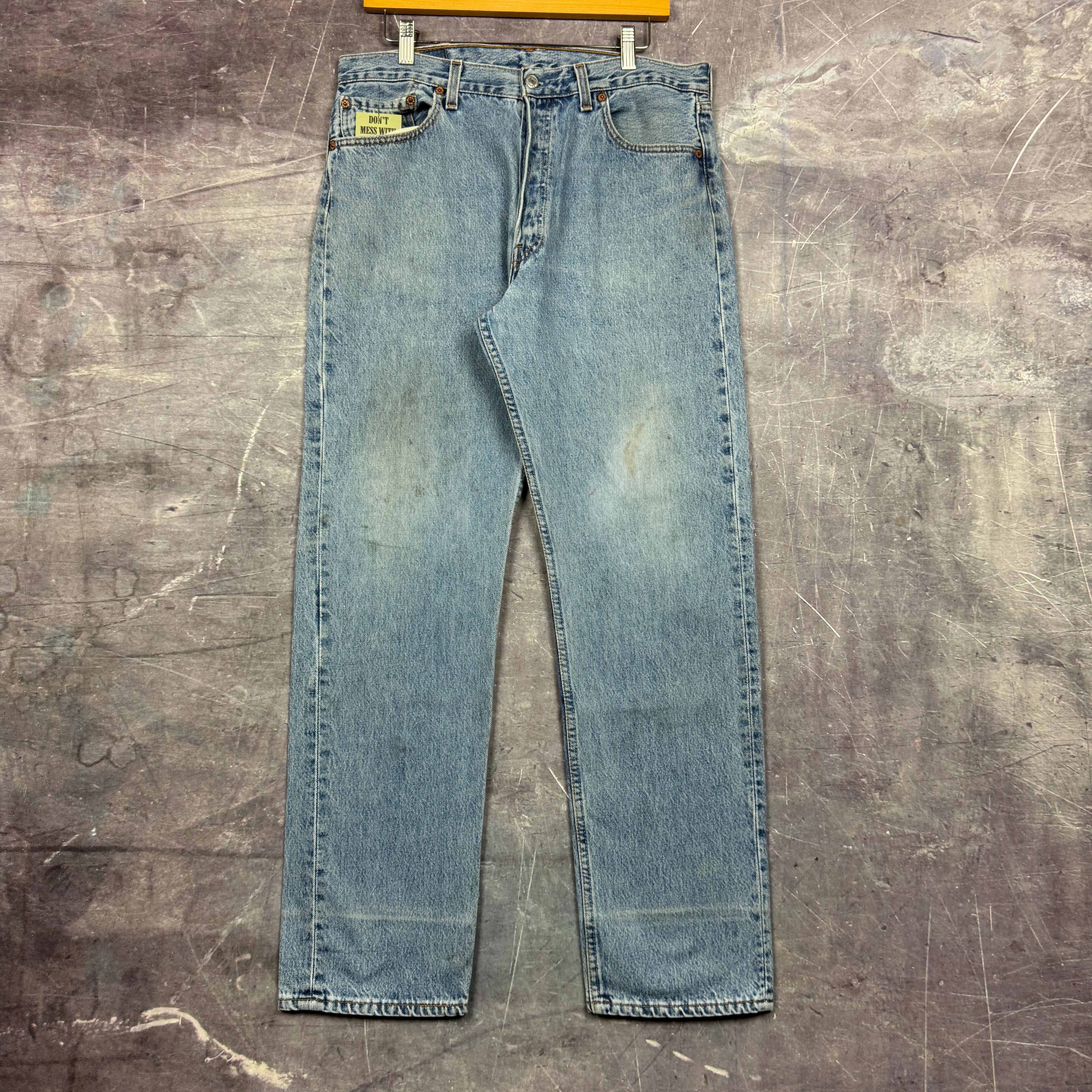 90s Light Wash Levi's 501 Denim Jeans 33x31 0799