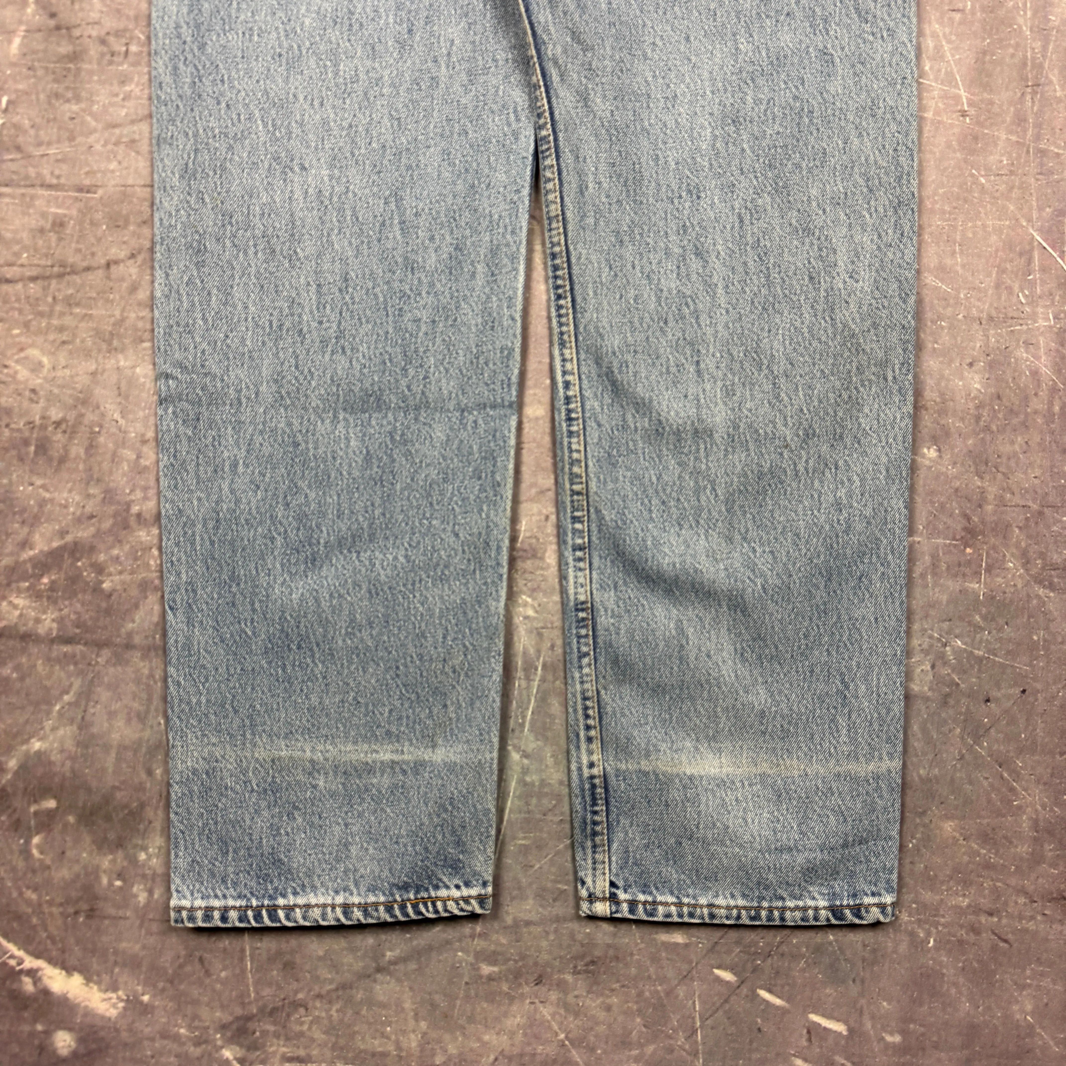 90s Light Wash Levi's 501 Denim Jeans 33x31 0799