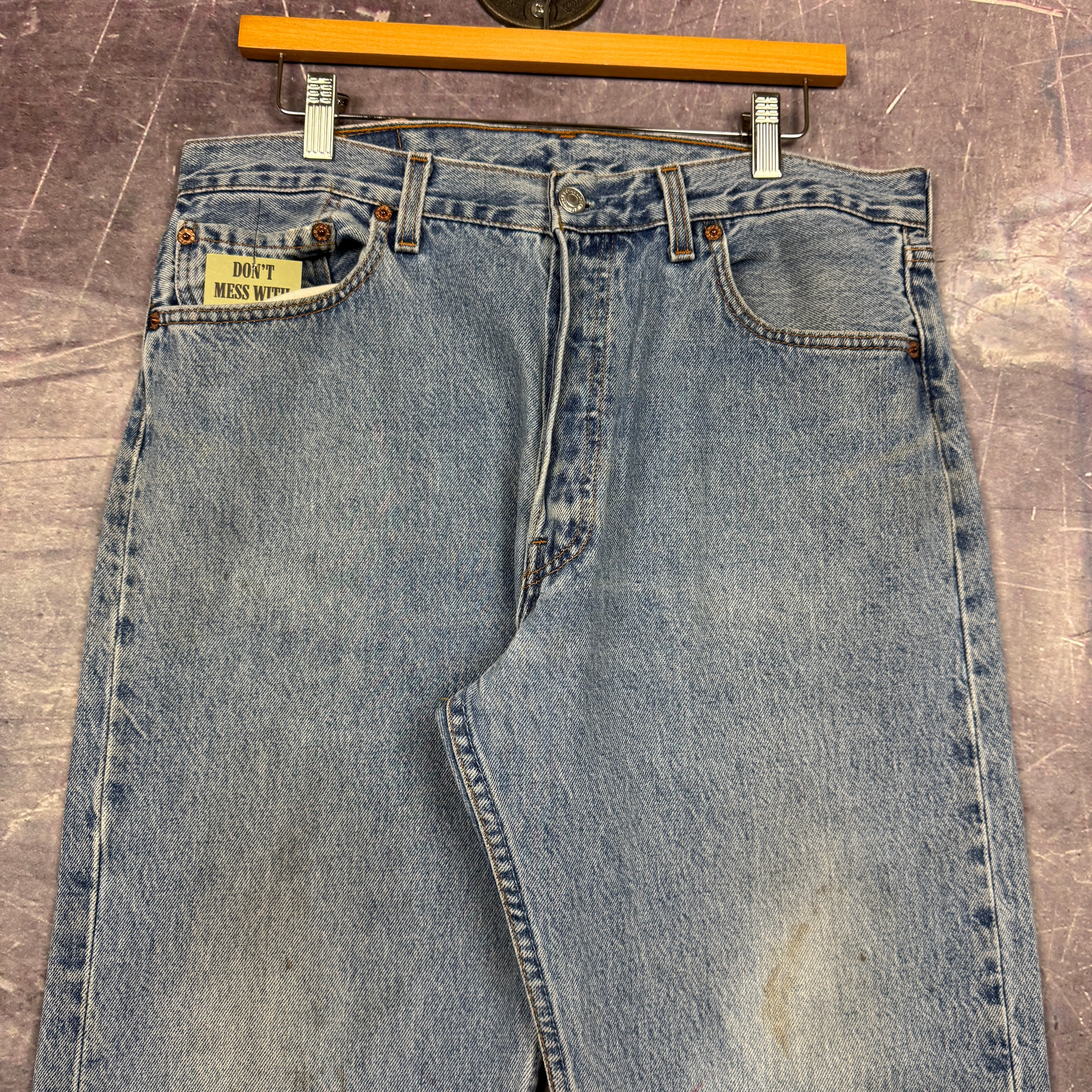 90s Light Wash Levi's 501 Denim Jeans 33x31 0799