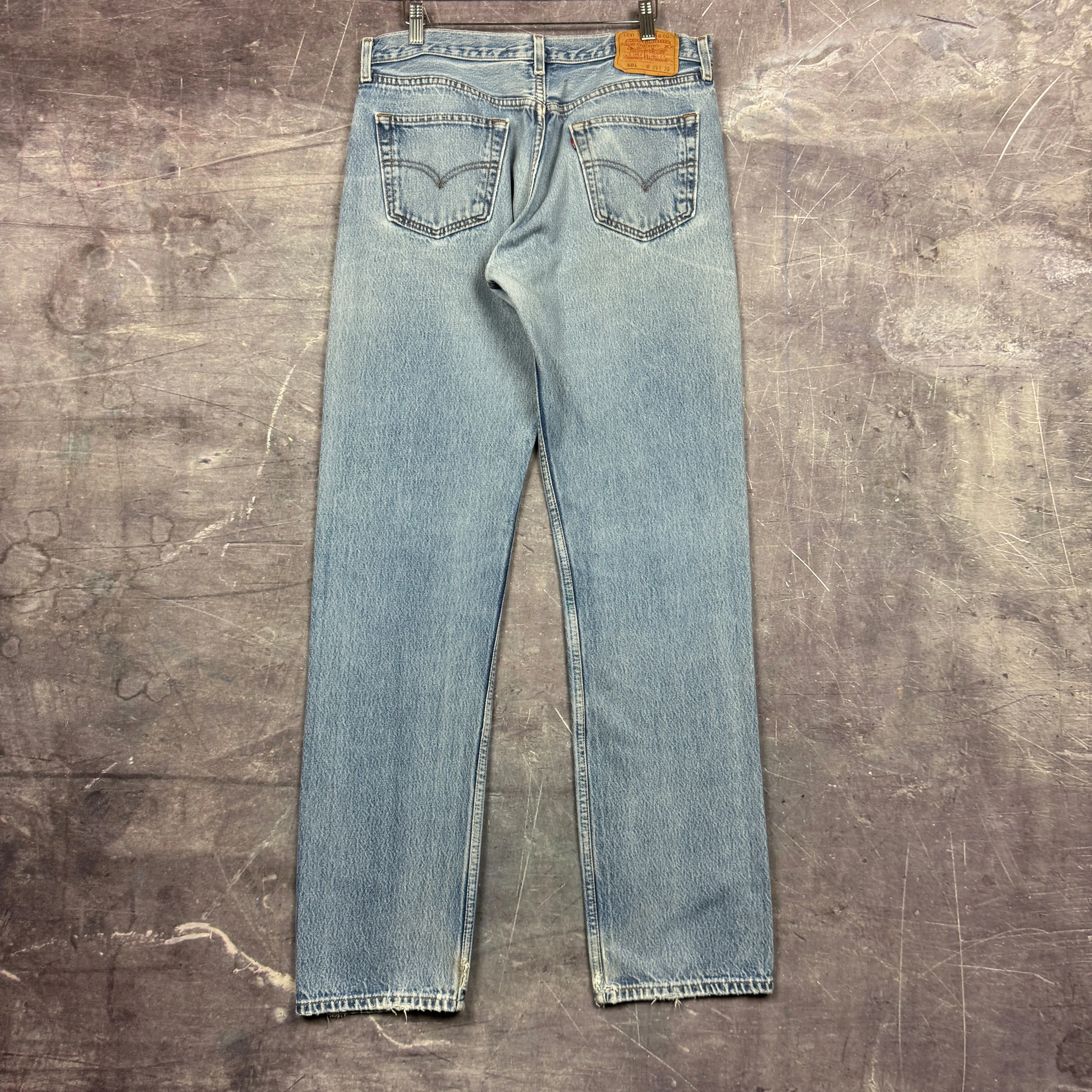 90s Light Wash Levi's 501 Denim Jeans 33x35 0702