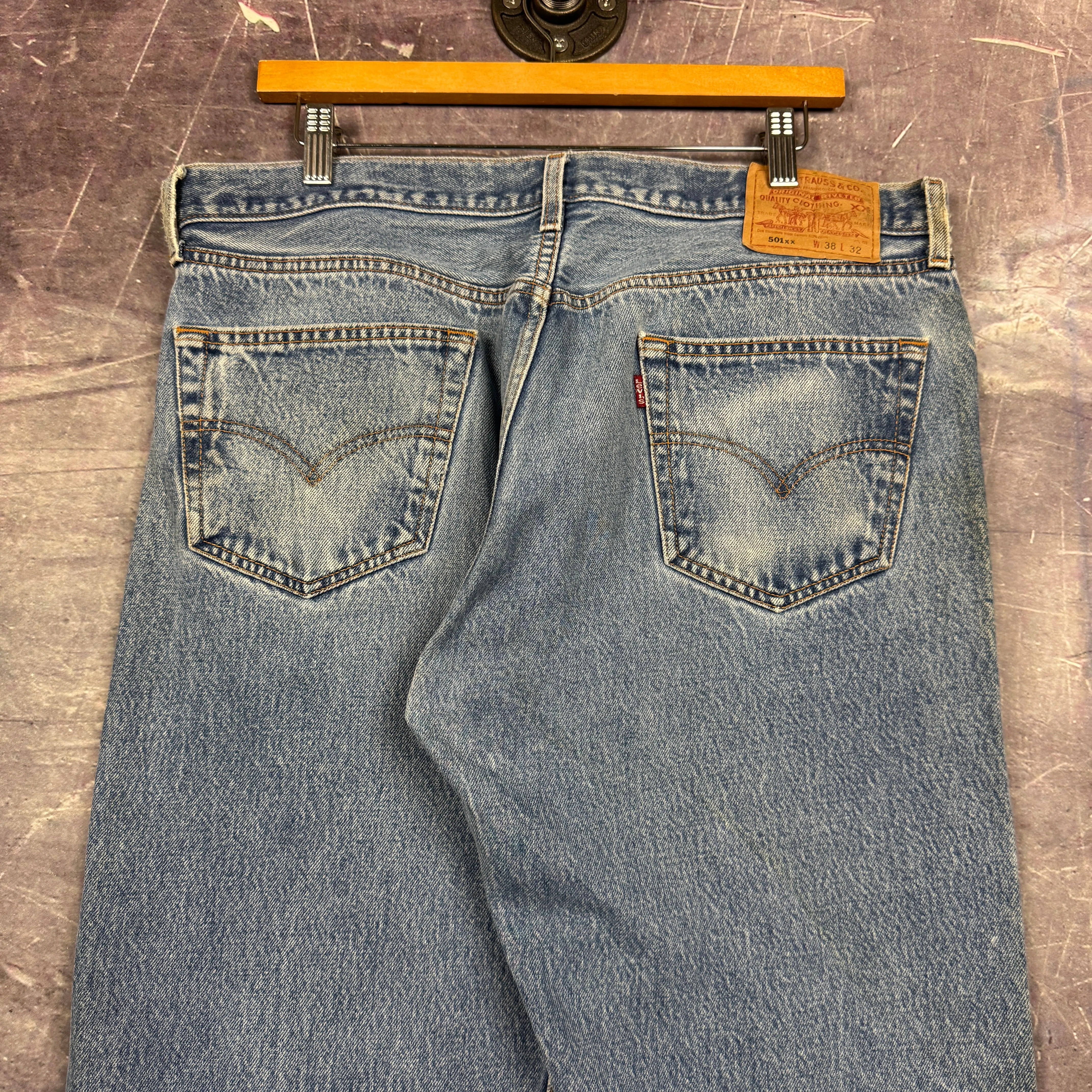 90s Light Wash Levi's 501 XX Denim Jeans 35x29 0775