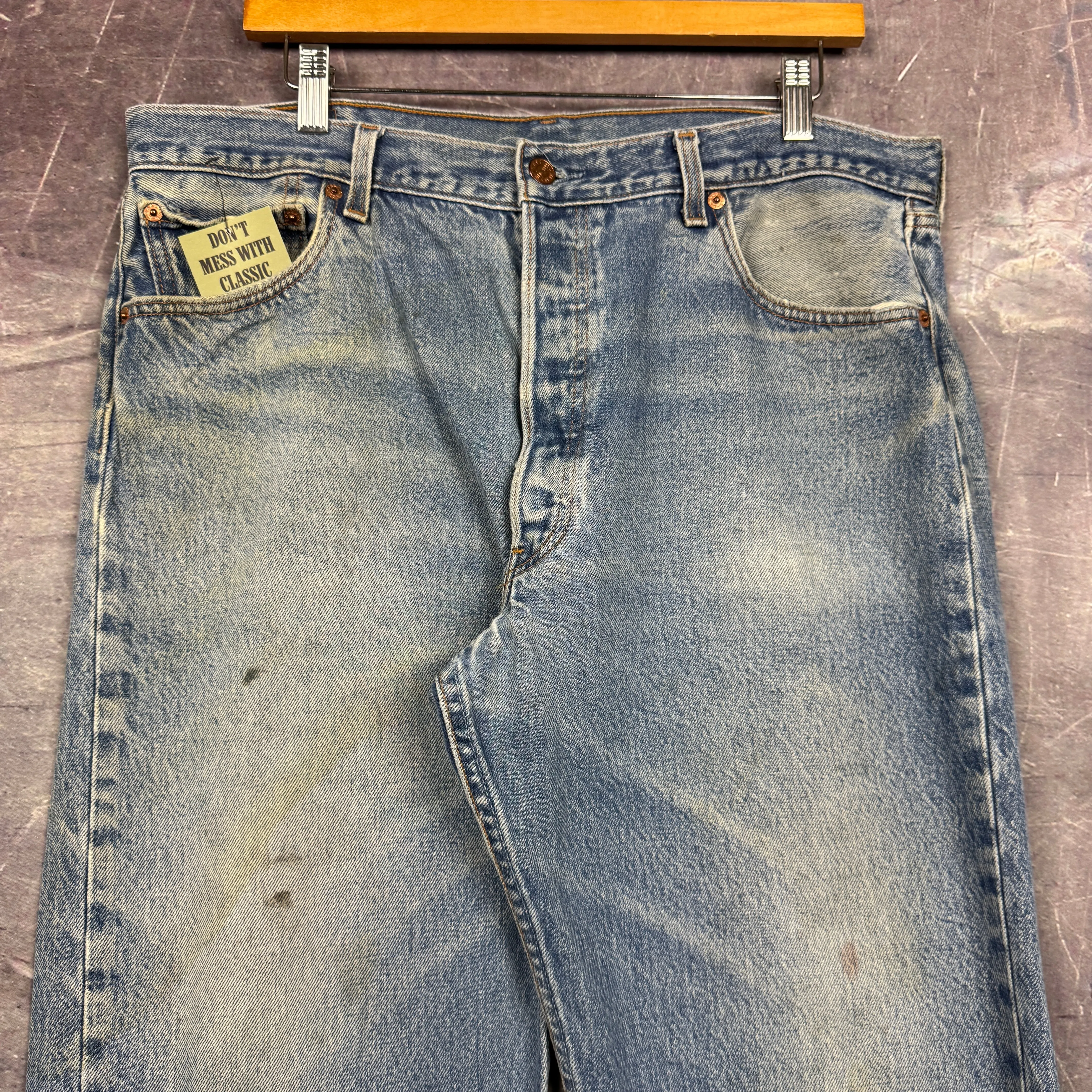90s Light Wash Levi's 501 XX Denim Jeans 35x29 0775