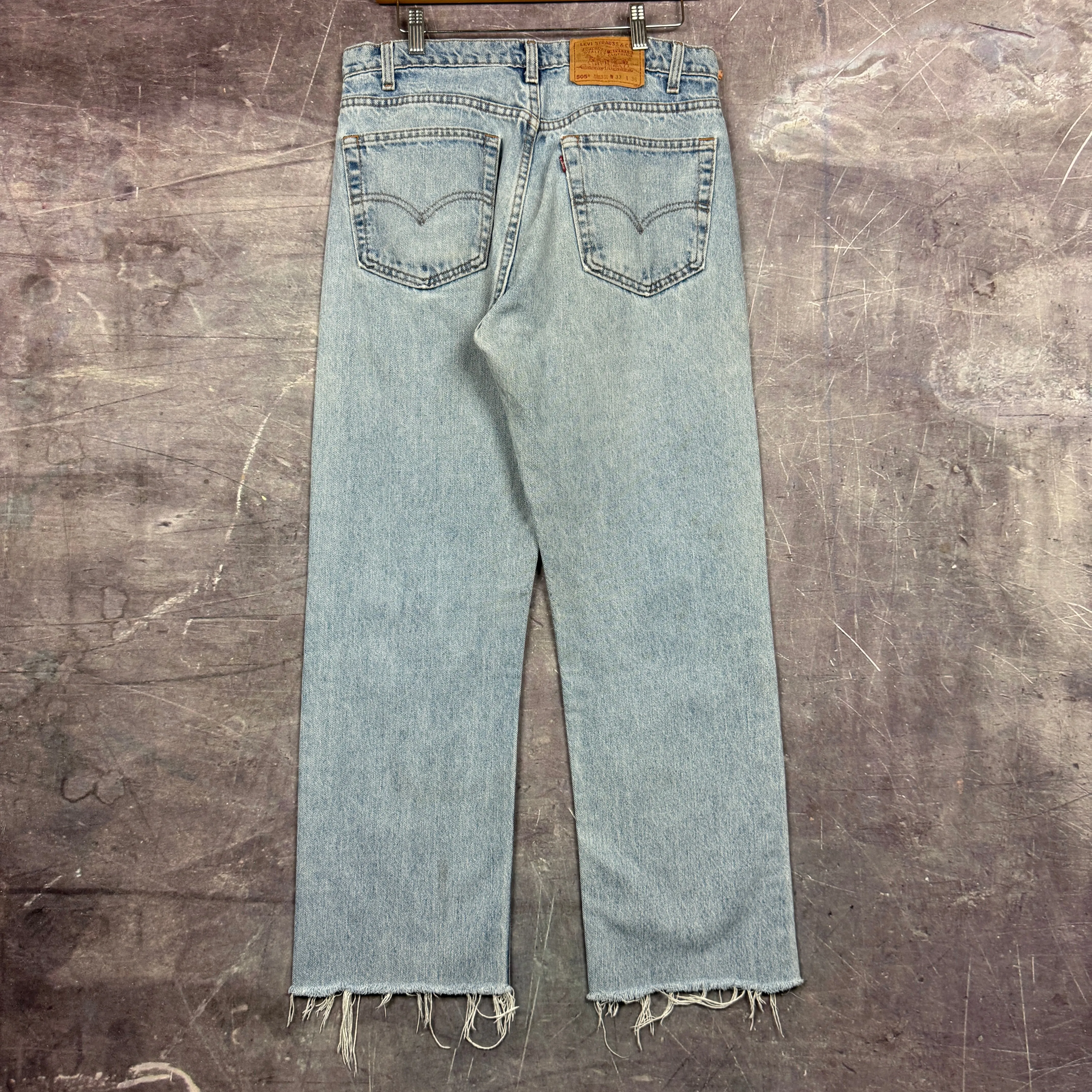 90s Light Wash Levi's 505 Denim Jeans 31x28 0697