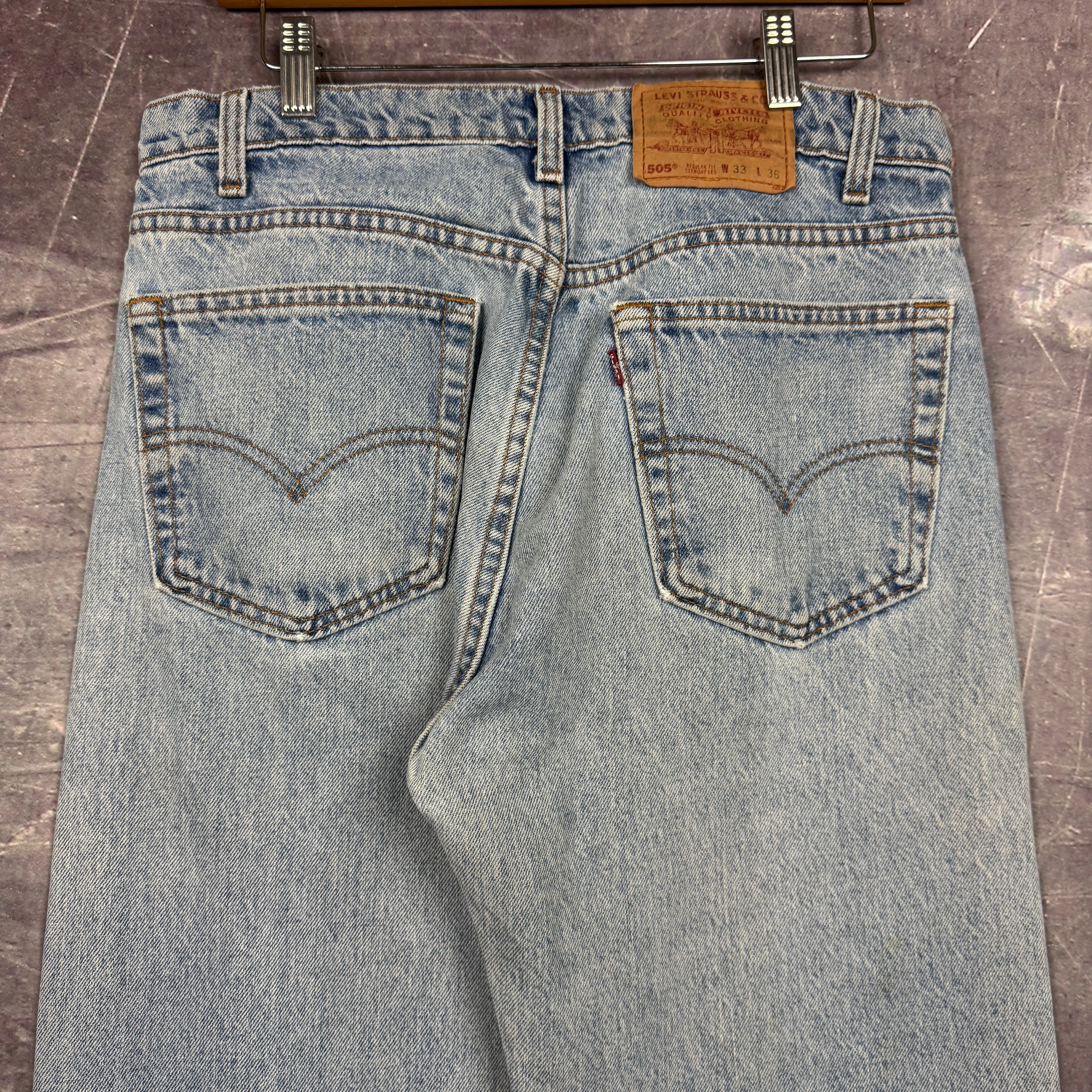 90s Light Wash Levi's 505 Denim Jeans 31x28 0697