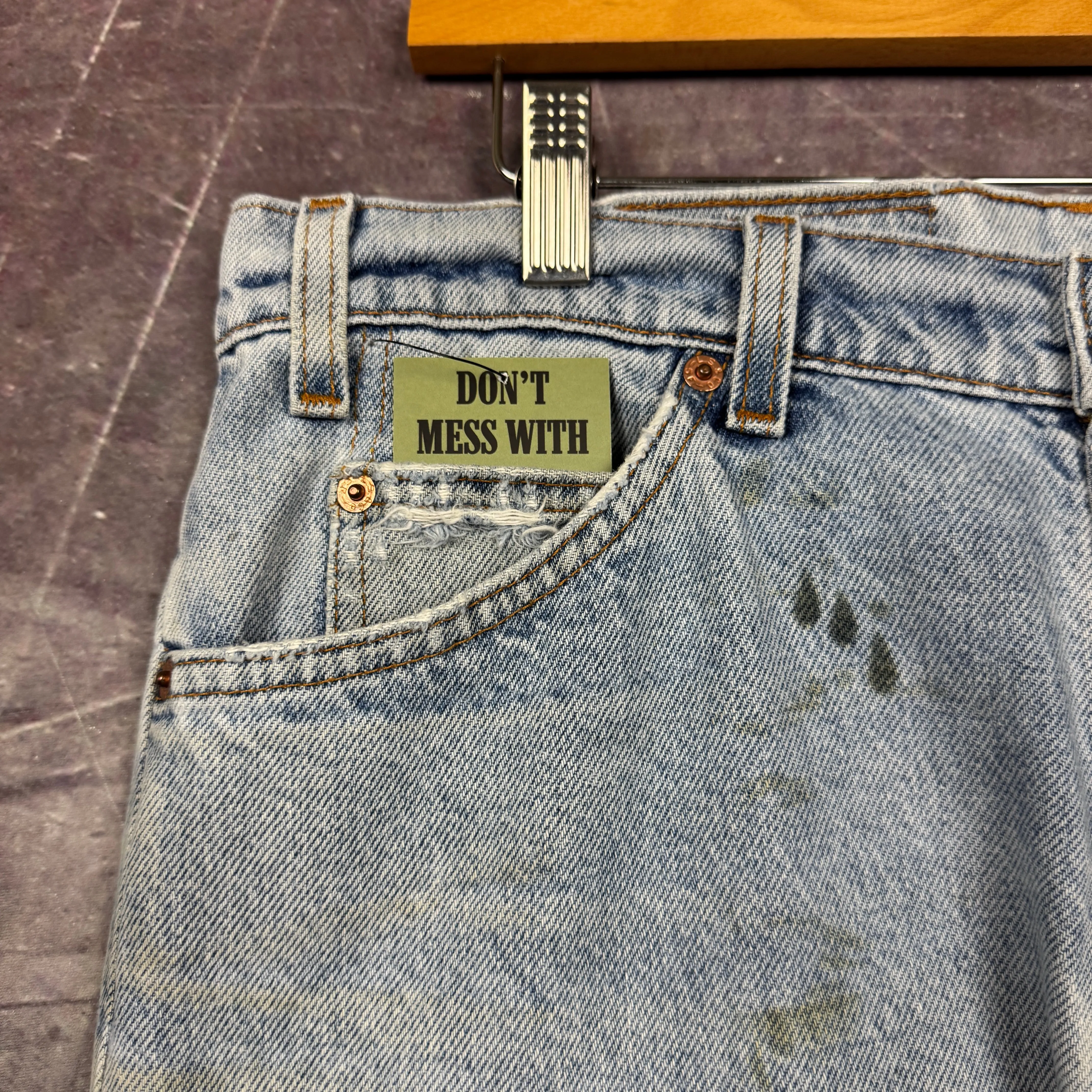 90s Light Wash Levi's 505 Orange Tab Denim Jeans 34x29 2253