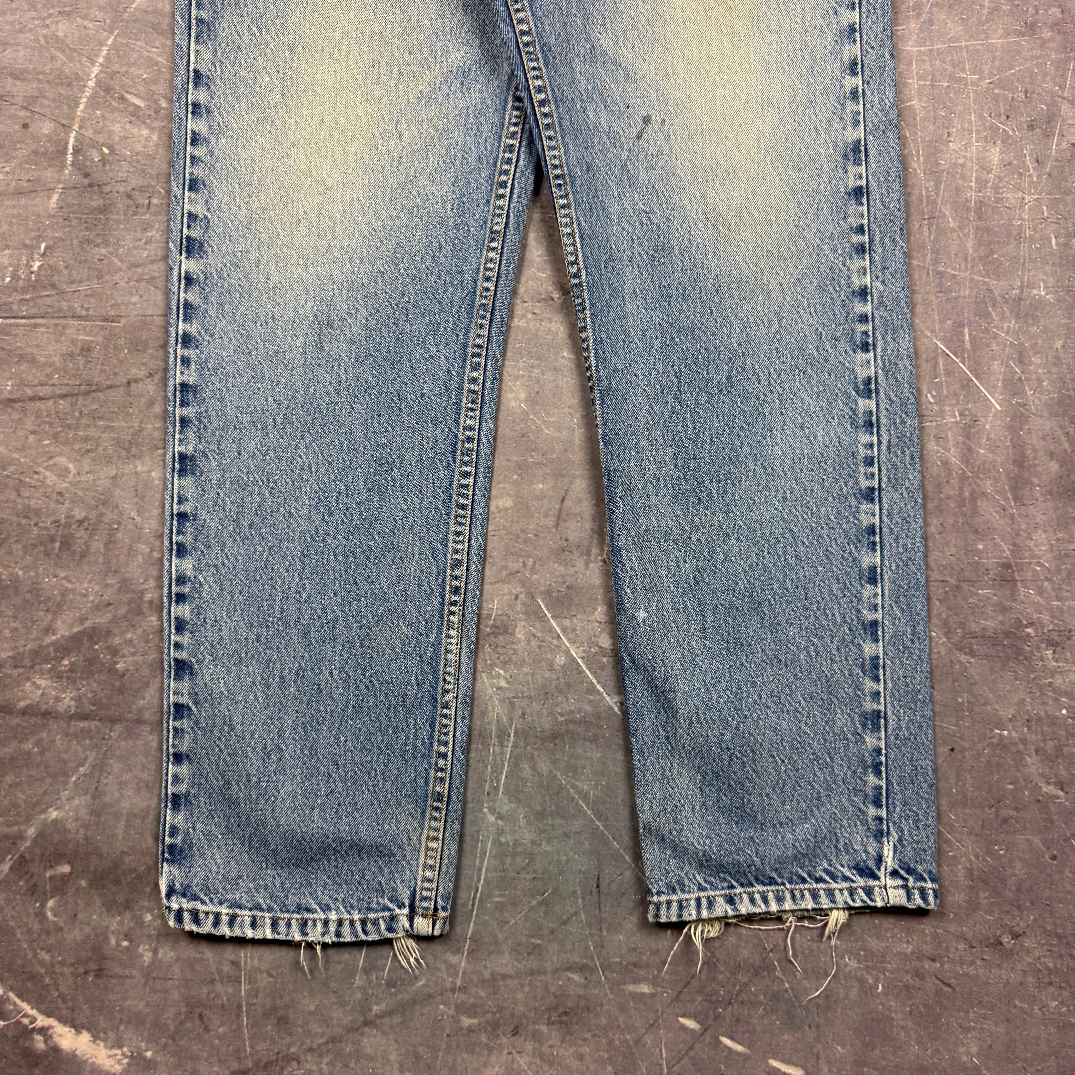 90s Light Wash Orange Tab Levi's 505 Denim Jeans 34x29 0650