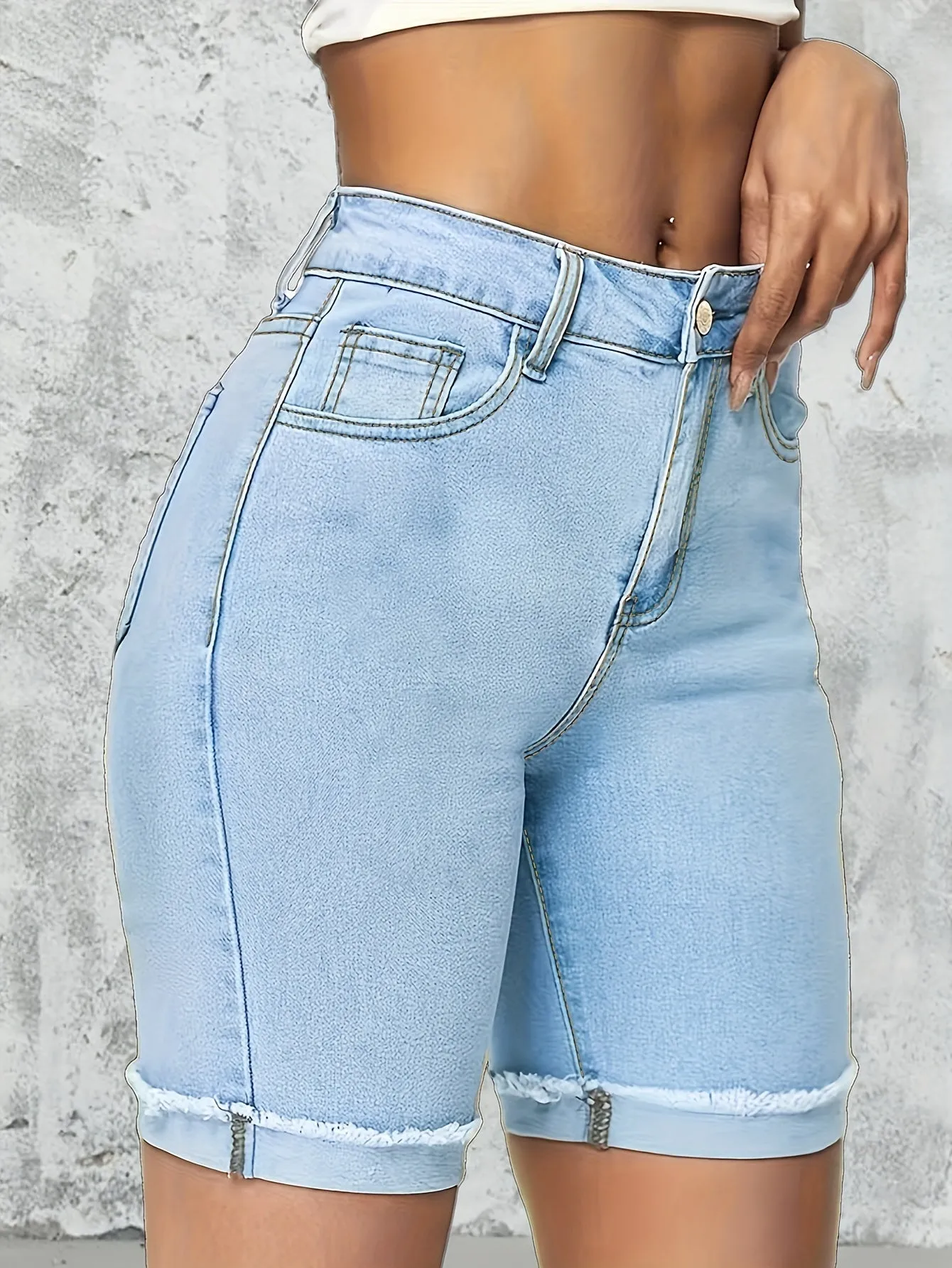 High Stretch Rolled Hem Denim Shorts - Curve-Enhancing, Slash Pockets, Comfort-Fit Ideal for Casual Daily Wear