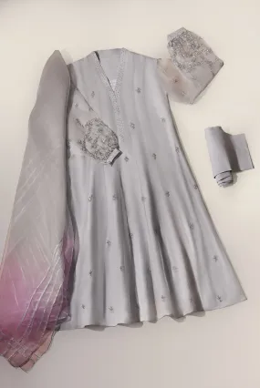 Iris Grey