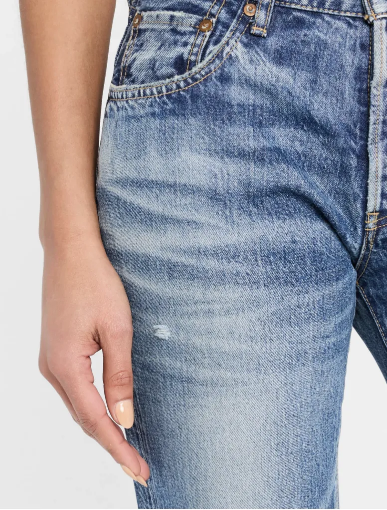 Moussy- MV Aquebogue Straight Jean
