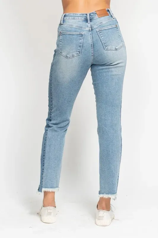 ONLINE EXCLUSIVE Judy Blue Vintage Wash Side Panel Detail with Fray Hem Slim