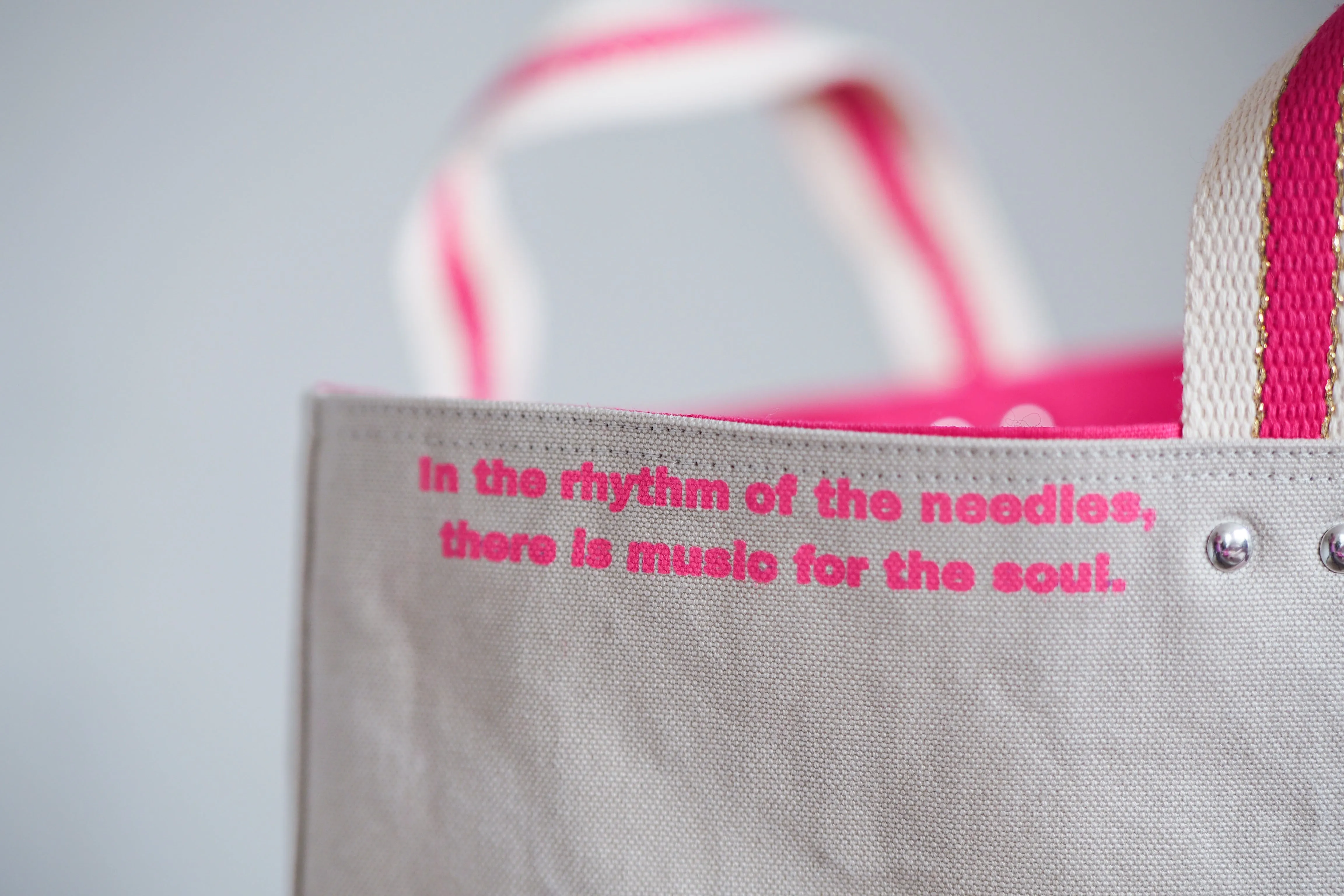 PRE ORDER UPDATE Tote Bag - Grey Mist - printed pink
